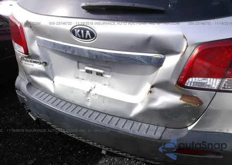 2013 Kia Sorento Lx из США, поврежденный, VIN 5XYKTCA62DG406804